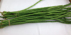 Fresh LONG BEANS $-Lb