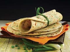 Sujata Spring Onion Paratha 6 Pieces